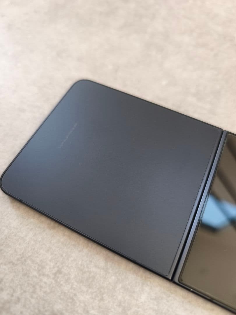 サムスン galaxy z flip7 256GB ジェットブラック おまけ付