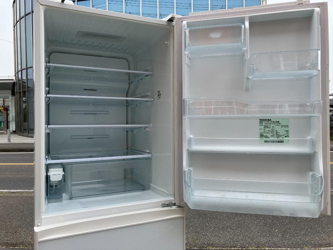 愛知岐阜/送料無料★東芝 410L冷蔵庫　GR-K41GXV(ZW)　17年製