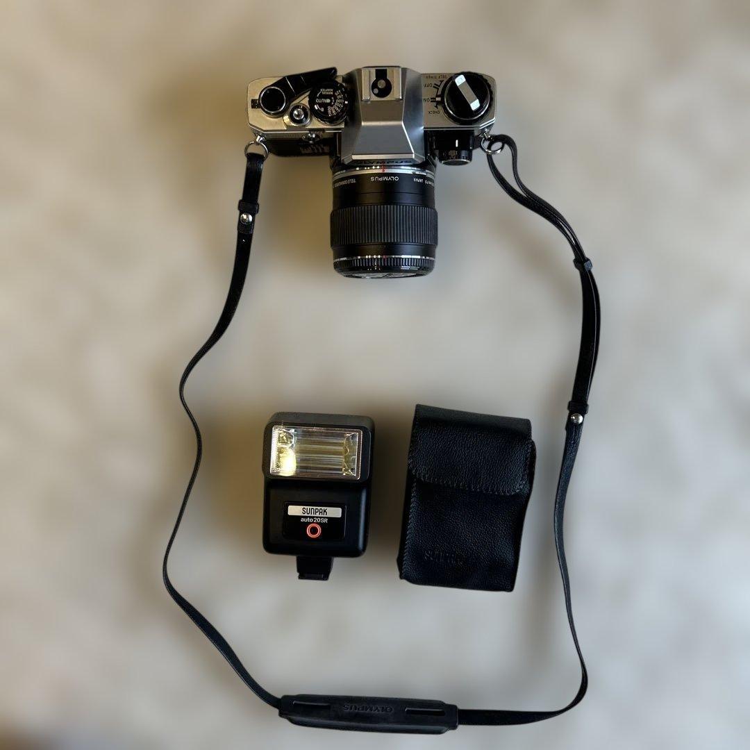 OLYMPUS OM-10 フィルムカメラ フラッシュ付き