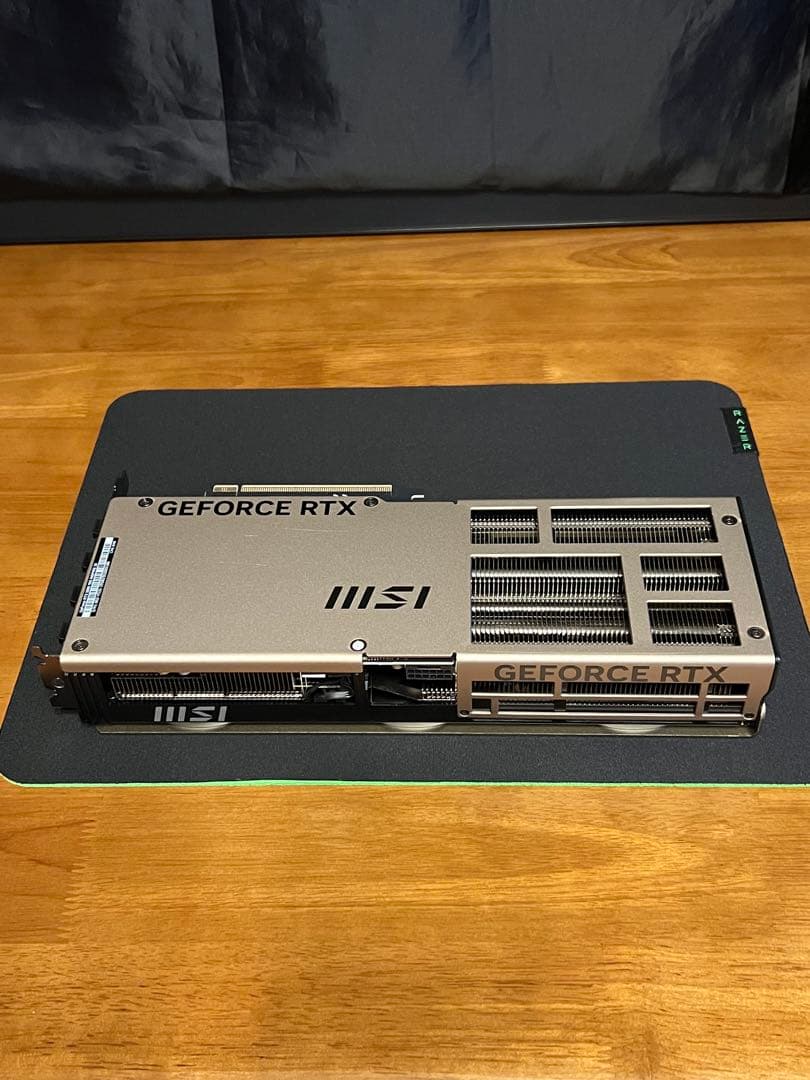 GeForce RTX™ 5080 16G INSPIRE 3X