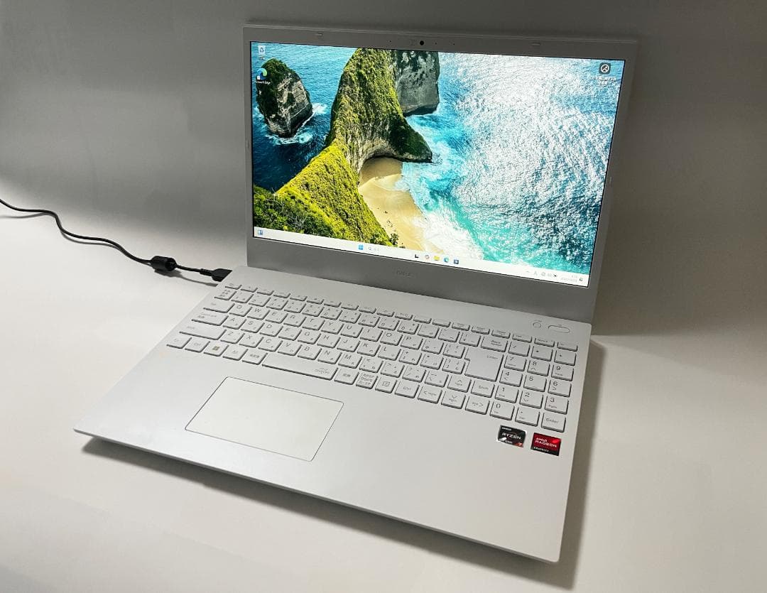【中古美品】NEC ノートPC LAVIE PC-N156CGAW