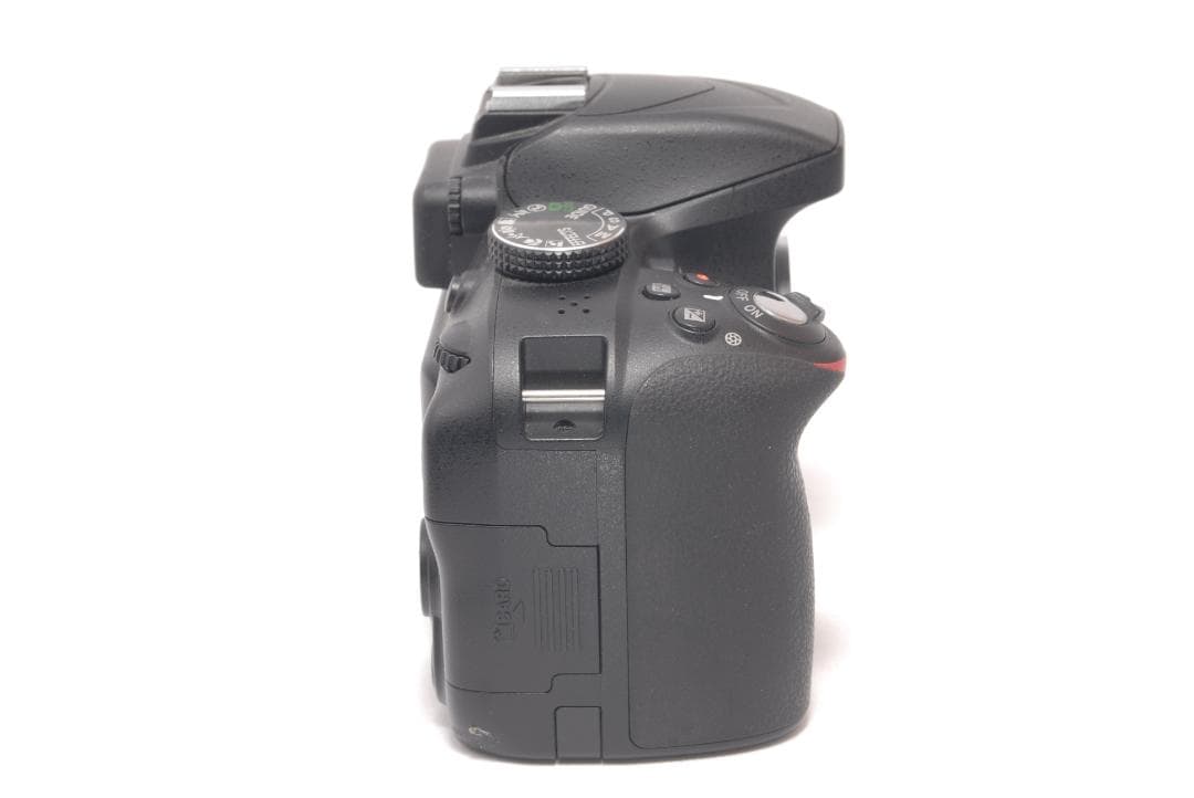 ⭐️カメラデビューにも⭐️Nikon D3300 ニコン デジタル一眼レフ