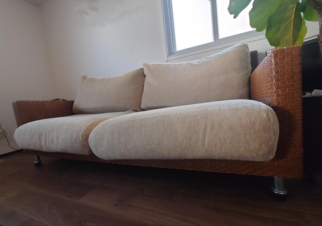 水牛レザー編込ソファ