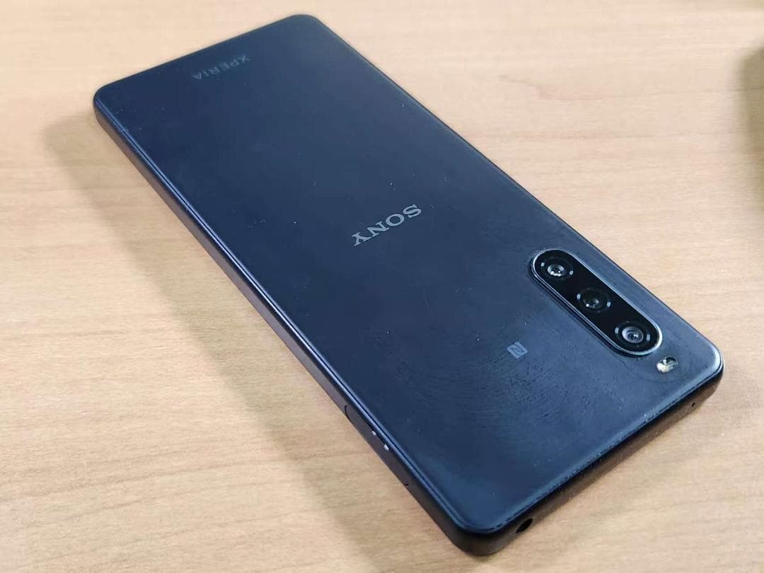スマートフォン本体 020600I XPERIA A202SO 128GB