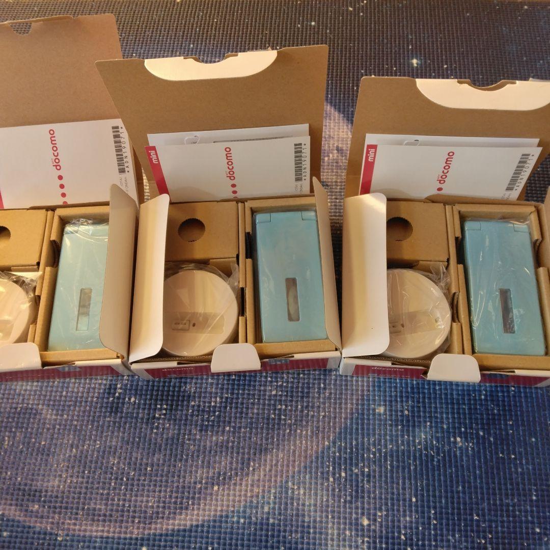 docomoガラケーSH-03E 4個セット