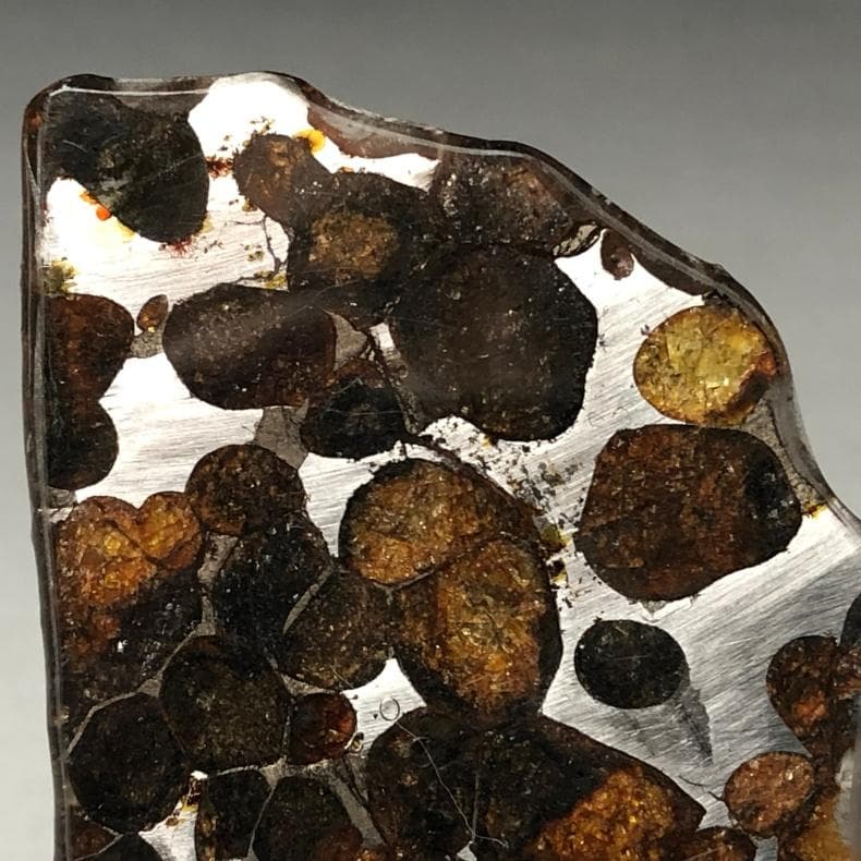 ち*わ様 パラサイト隕石 隕石　石鉄隕石　セリコ隕石 重さ約15ｇ 立て付き