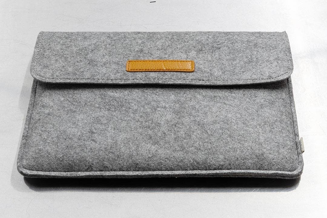 MacBook 12インチ 16GB core i7 2017 フェルトケース付