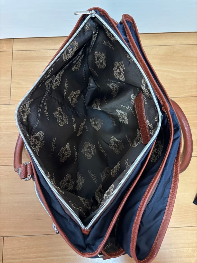 オロビアンコ　ネイビー ナイロン ビジネスバッグ