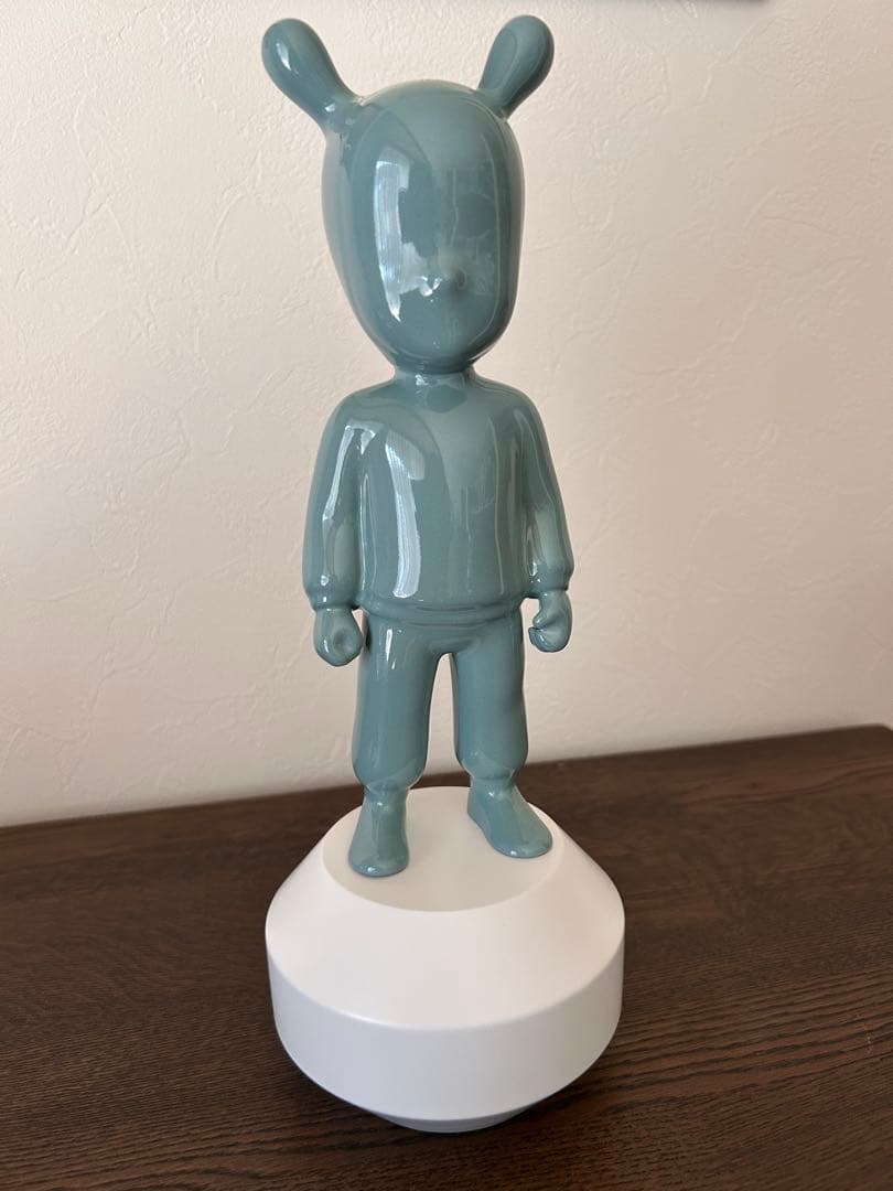 リヤドロ　The Green Guest 小　グリーン　ハイメアジョン　新品