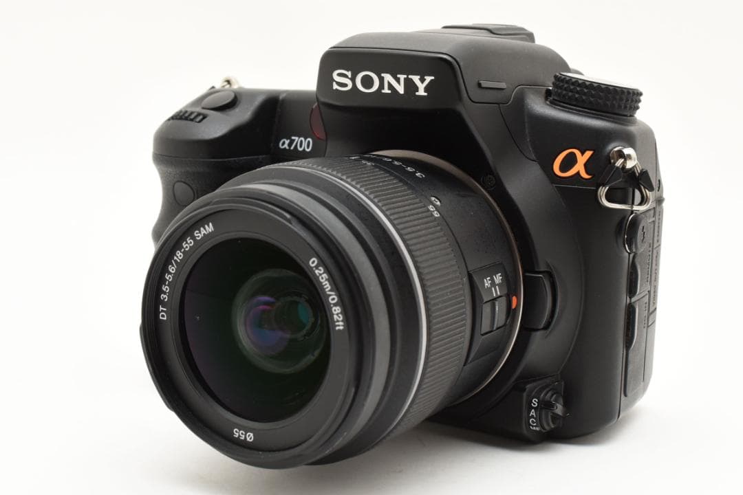 Sony α700 デジタル一眼レフカメラ 本体　バッテリー2個付き