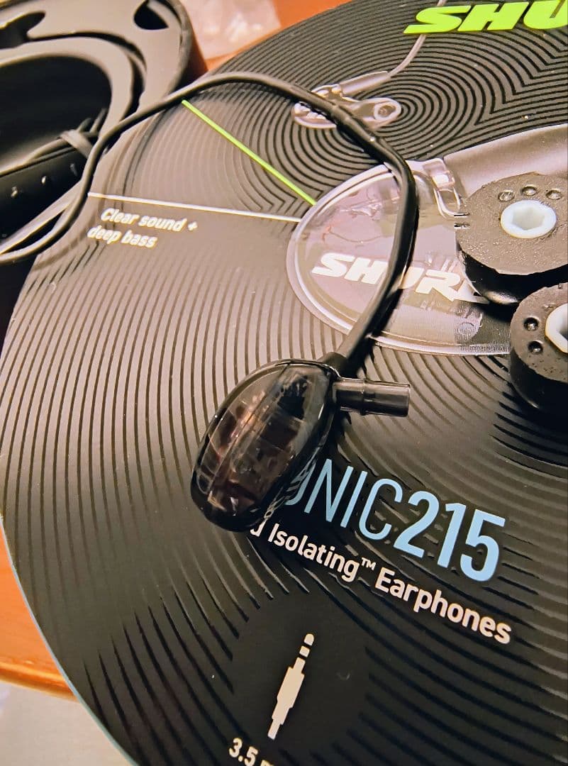 SHURE AONIC 215 有線イヤホン