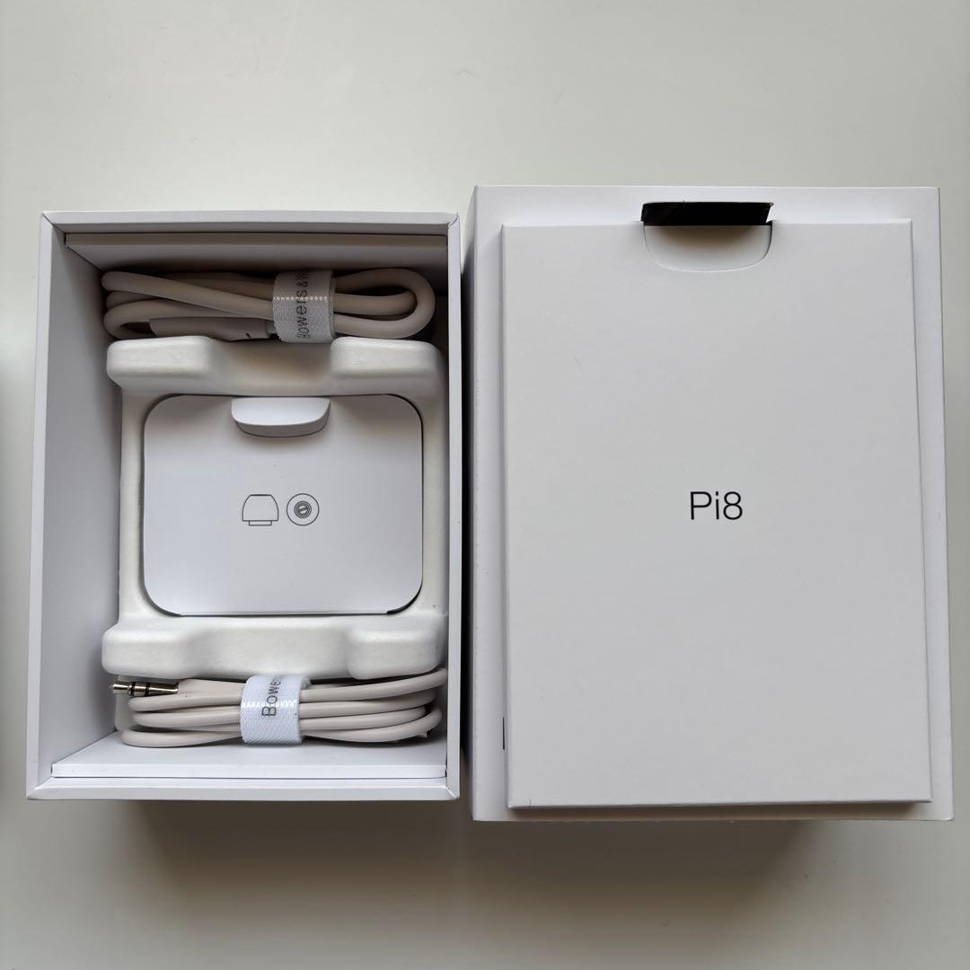 Bowers & Wilkins Pi8 ワイヤレスイヤフォン ホワイト
