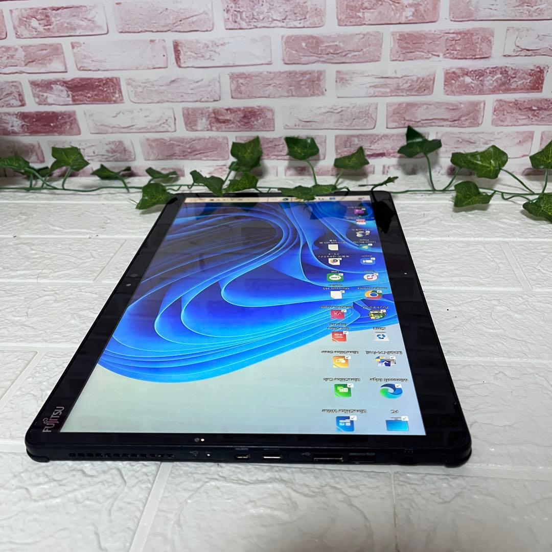 中古SSD128GB★i3-8145U カメラ TypeC ノートPC101