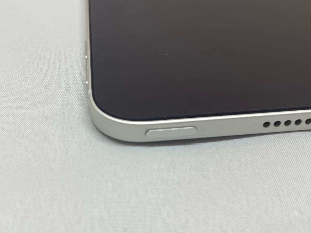 iPad Pro 11 第3世代　セルラー 128GB シルバー＋純正キーボード