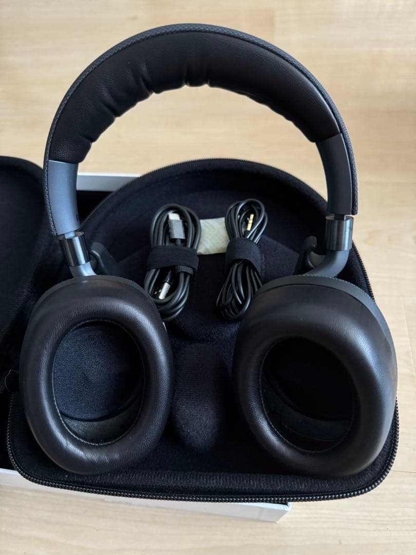 【未使用】Bowers & Wilkins PX ワイヤレスヘッドホン