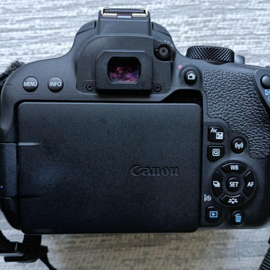 Canon EOS kiss x9i レンズ2本付き