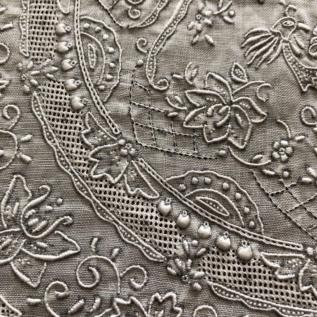 未使用　SWATOW ハンカチ　鳳凰　汕頭　手刺繍　スワトウ　パッケージなし発送