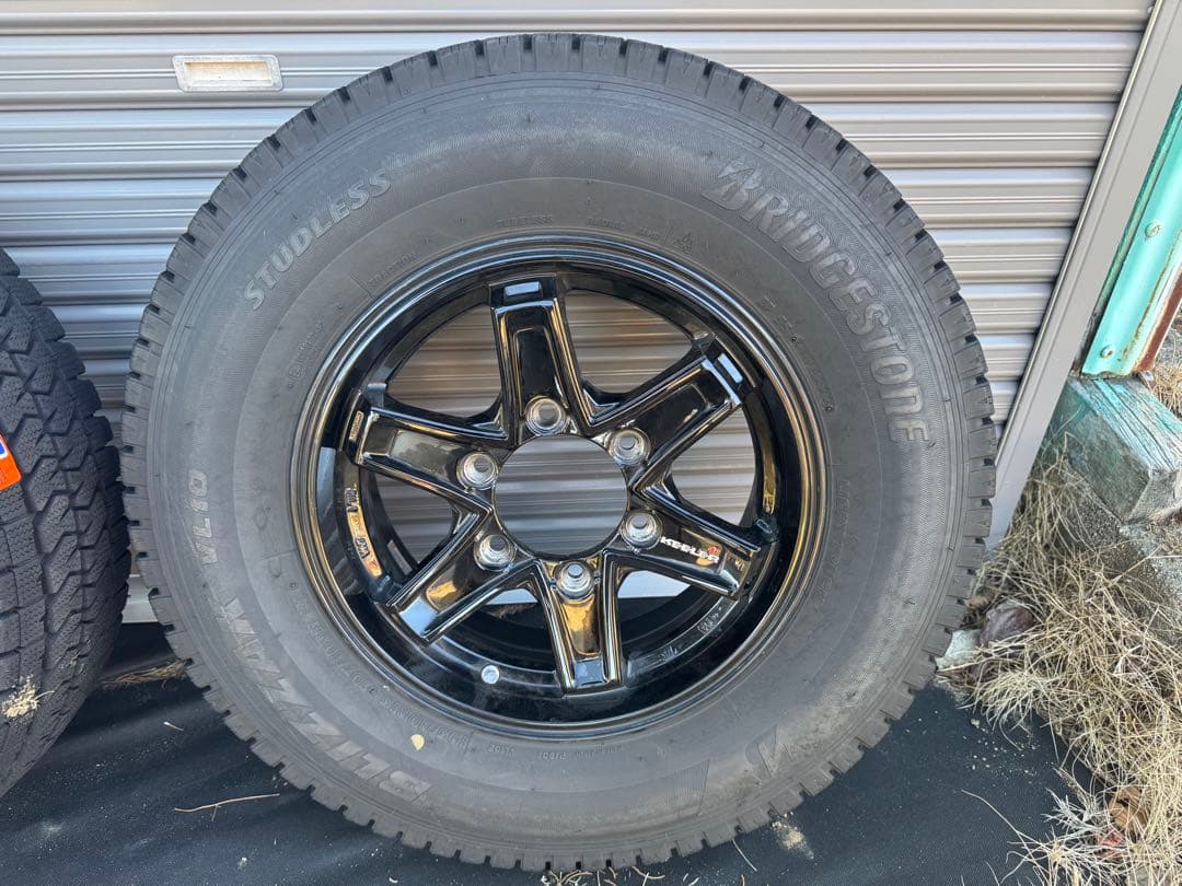 【正月セール¥1000引き】ブリザックスタッドレスVL10 タイヤホイールセット