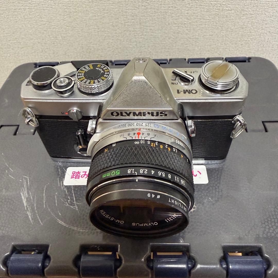 OLYMPUS OM-1 フィルム一眼レフ Zuiko 50mmF1.8レンズ付