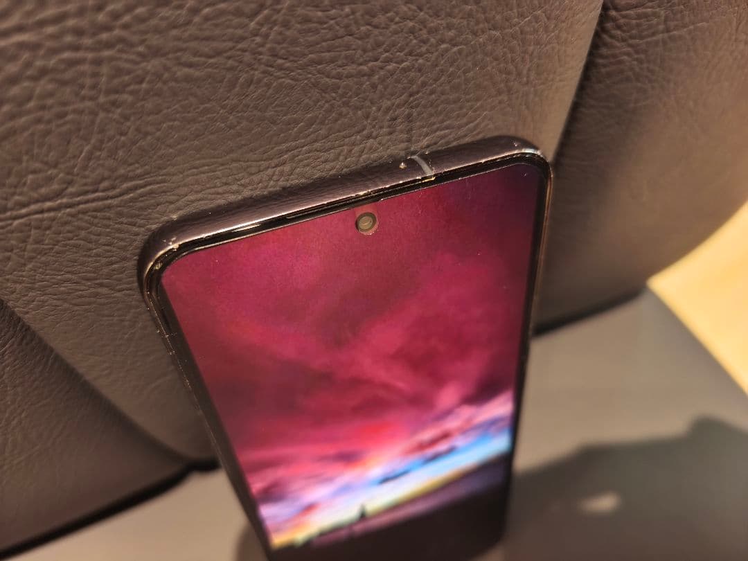 docomo GalaxyS22 SC-51C ファントムブラック