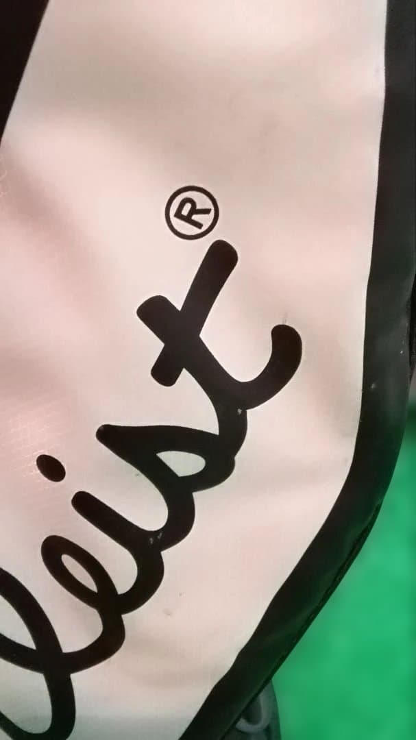 Titleist STADRY キャディバッグ ブラック/ピンク　フードなし