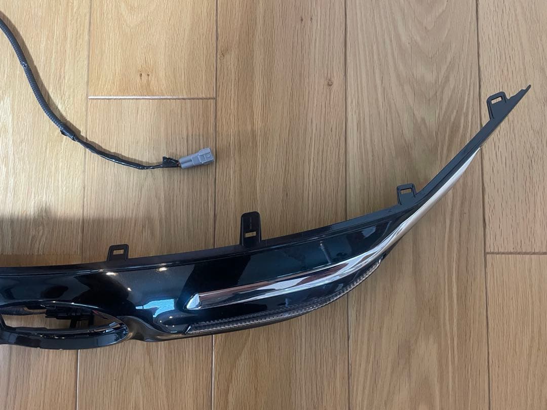 80ハリアー　モデリスタ　シグネチャーイルミグリル