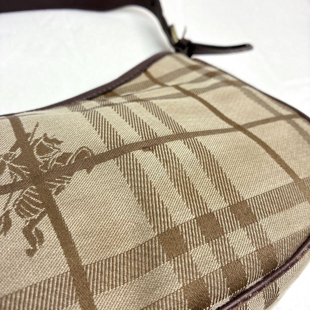 バッグ Burberry Y2K Nova Check One Shoulder