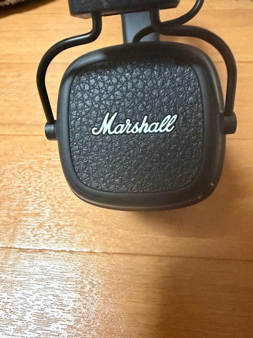 ヘッドホン Marshall major V