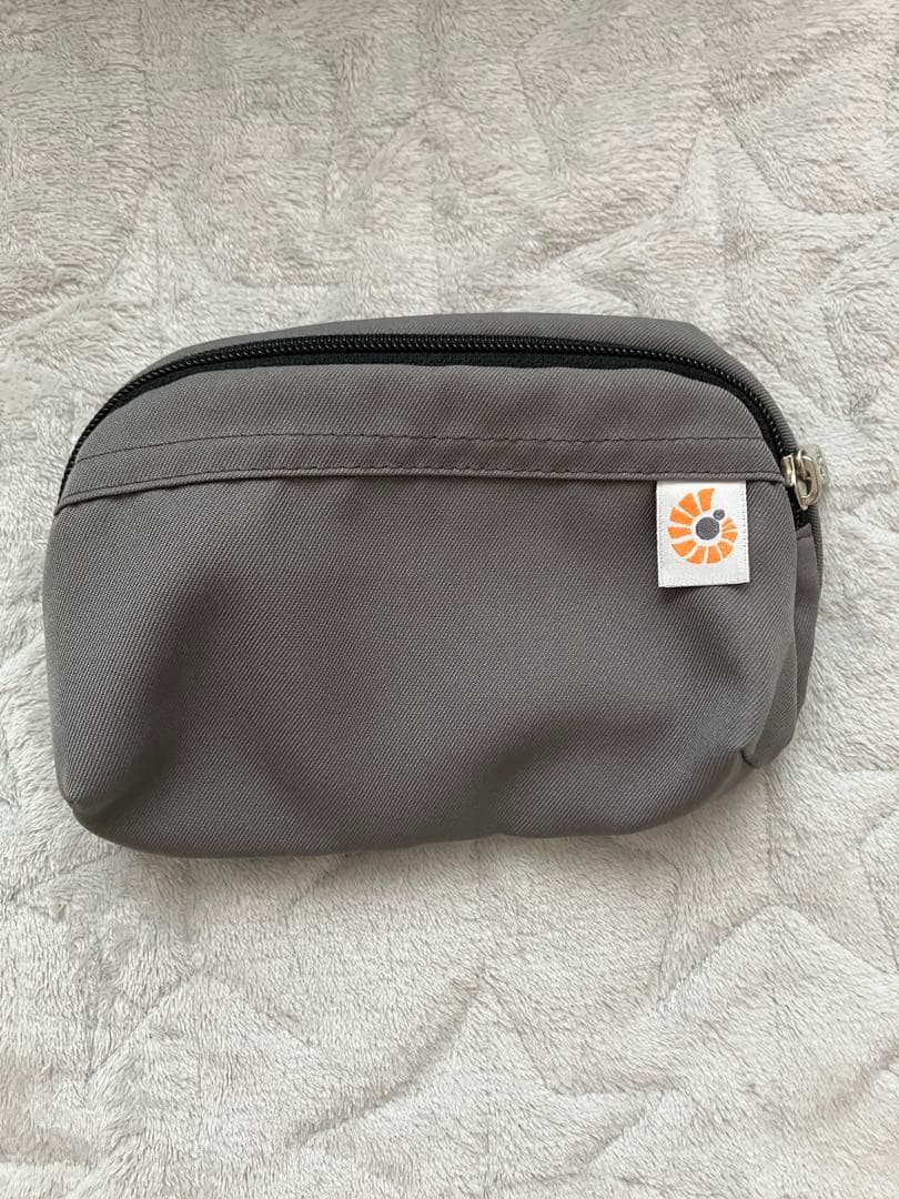 ergobaby オムニブリーズ グラファイトグレー　抱っこ紐