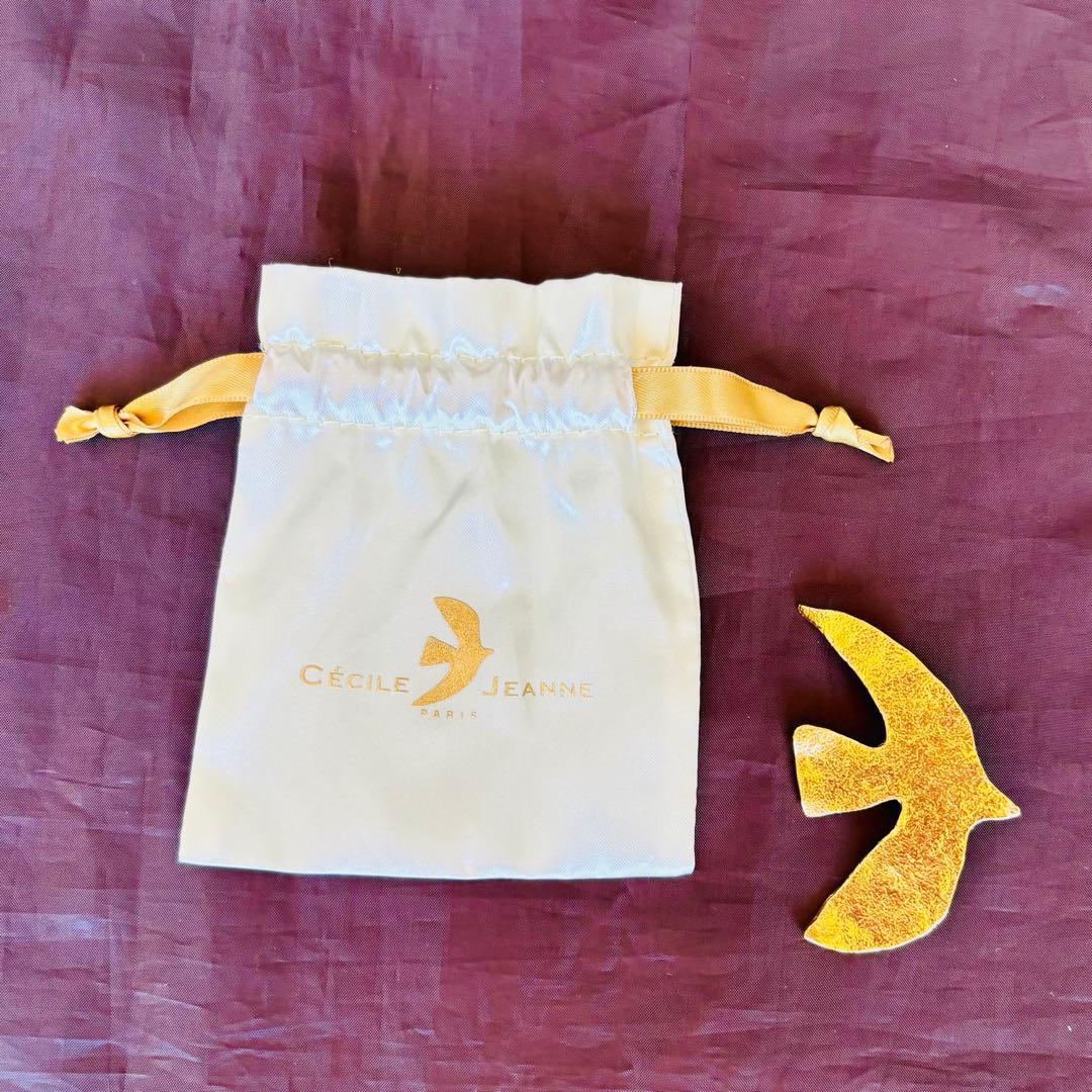 CECILE ET JEANNE セシル エ ジャンヌ 鳩ブローチゴールド 美品