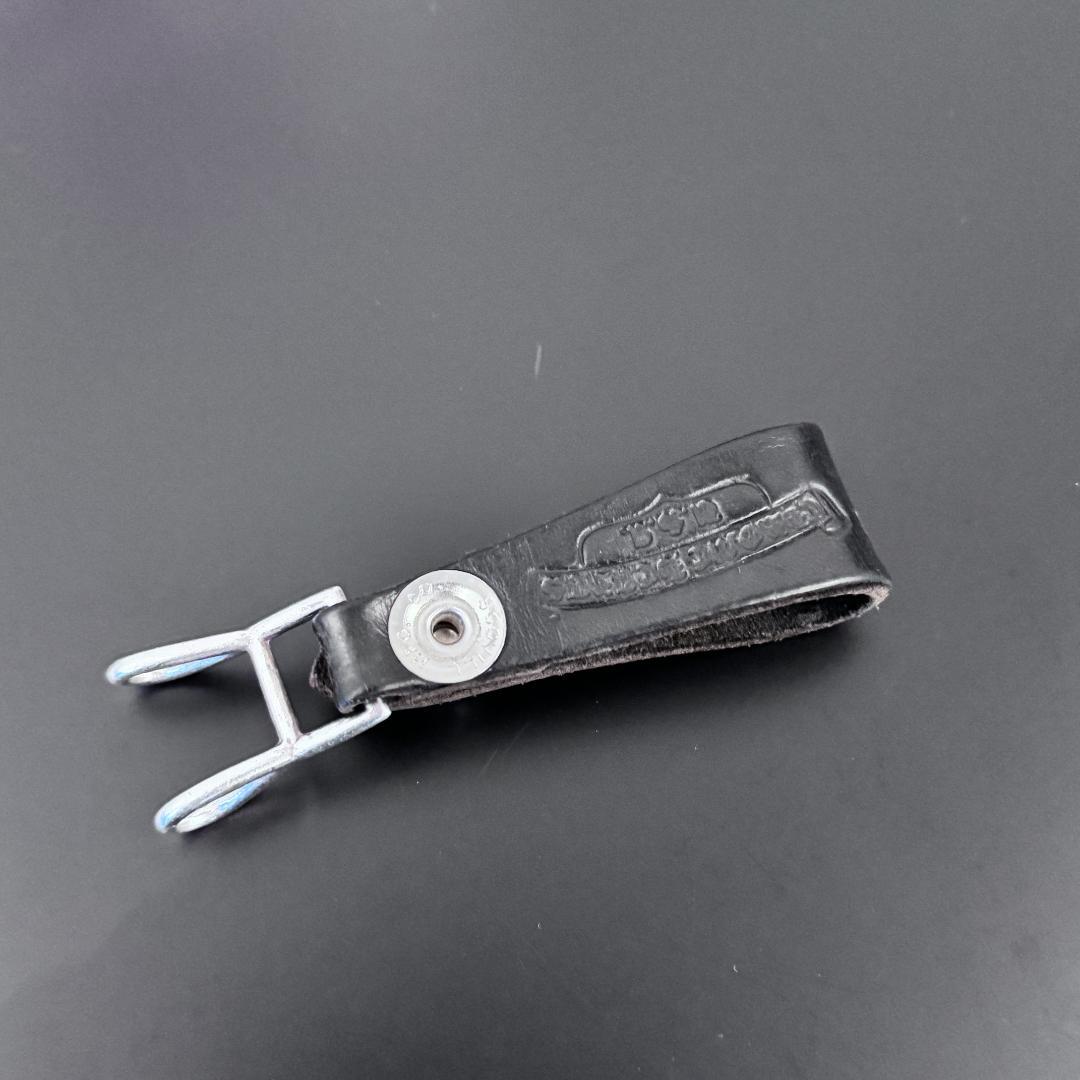 クロムハーツ Wベルトループ クロスボタン ブラックレザー