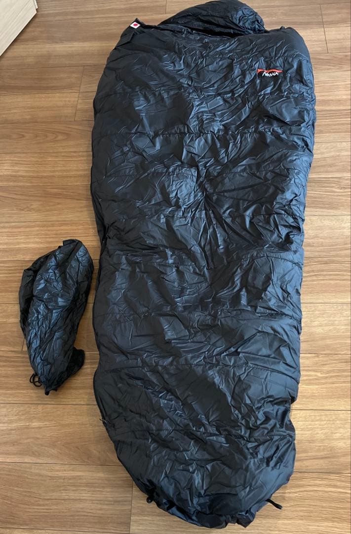 山渓　NANGA ナンガ　オーロラ750DX レギュラー オールブラック ①