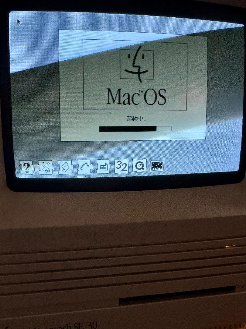 Macintosh SE/30 動作・美品 + Inside Macintosh