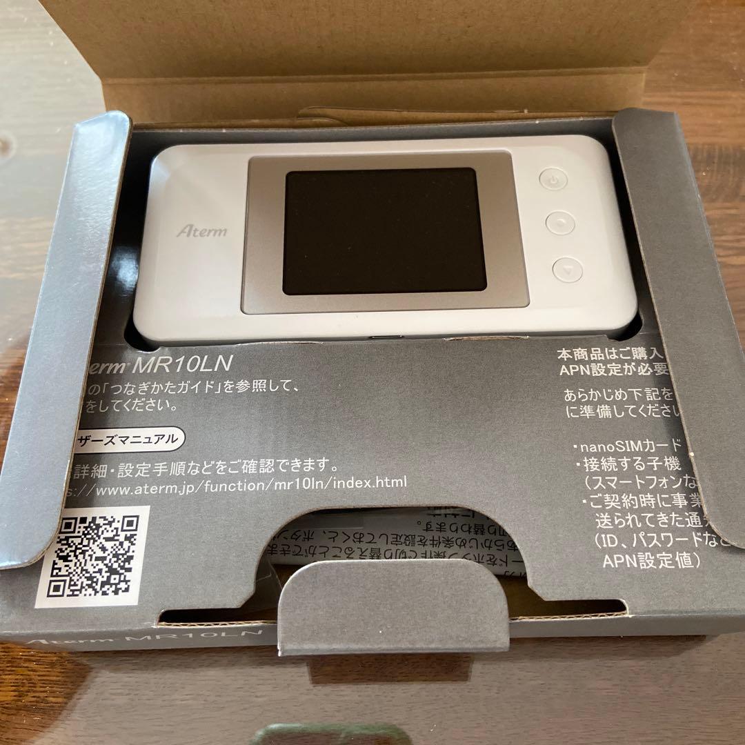 NEC Aterm MR10LN LTEモバイルルーター　ポケットwifi