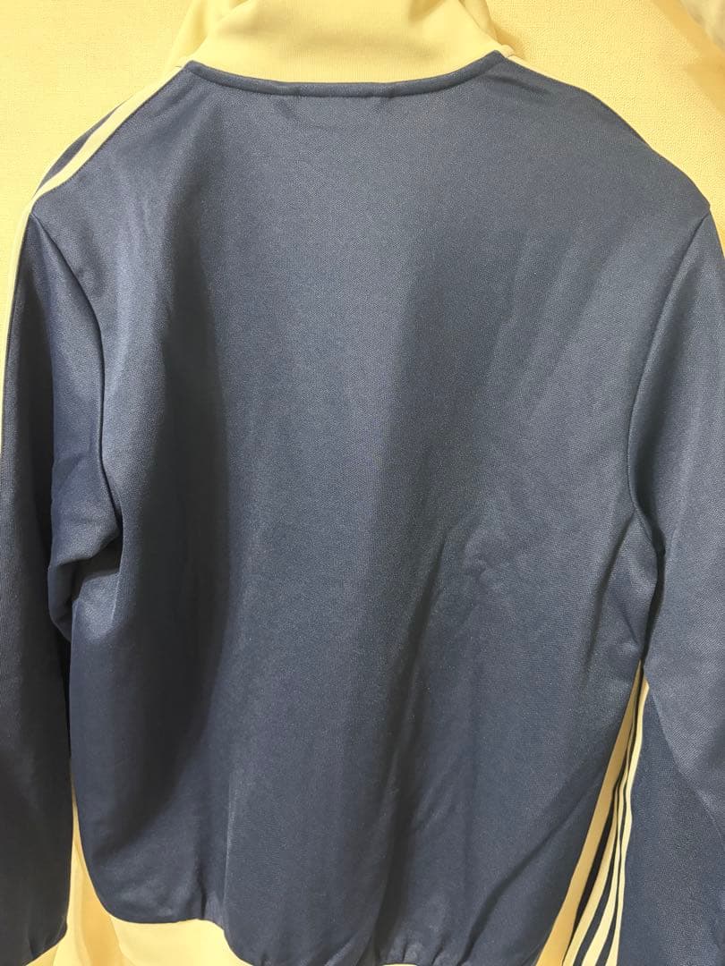 【新品未使用美品】adidas トラックジャケット Lネイビー/ホワイト