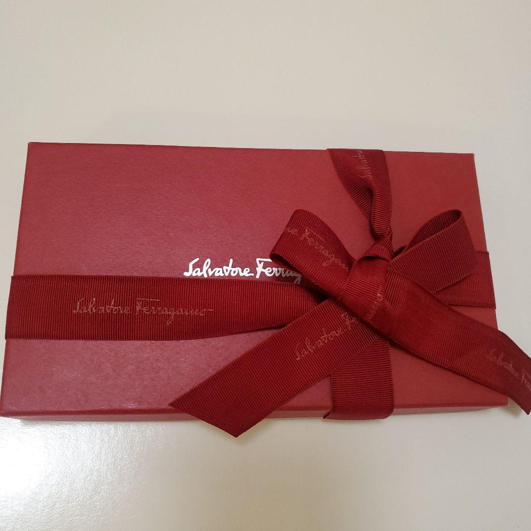 FERRAGAMO手帳型 iPhone12 iPhone12proケース