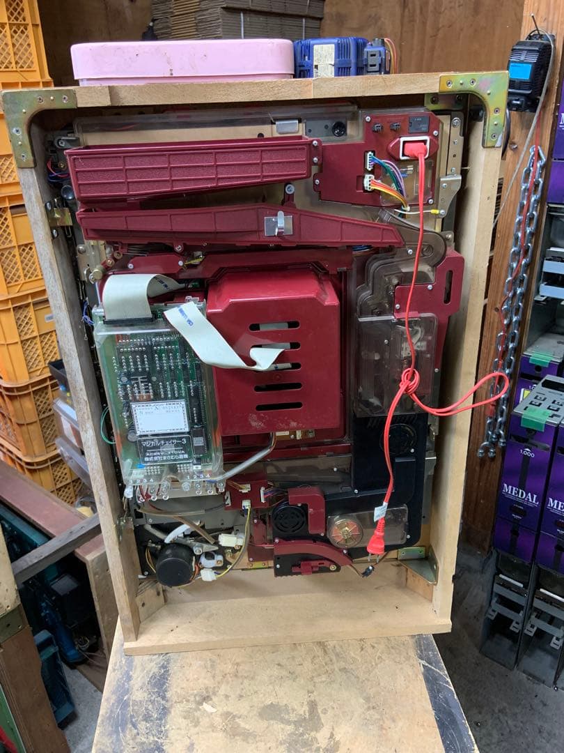 マジカルチェイサー3本体　液晶薄い