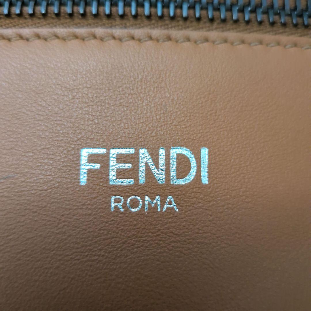 【極美品】フェンディ　ピーカブー　アイシーユー　ミディアム　ビジネスバッグ