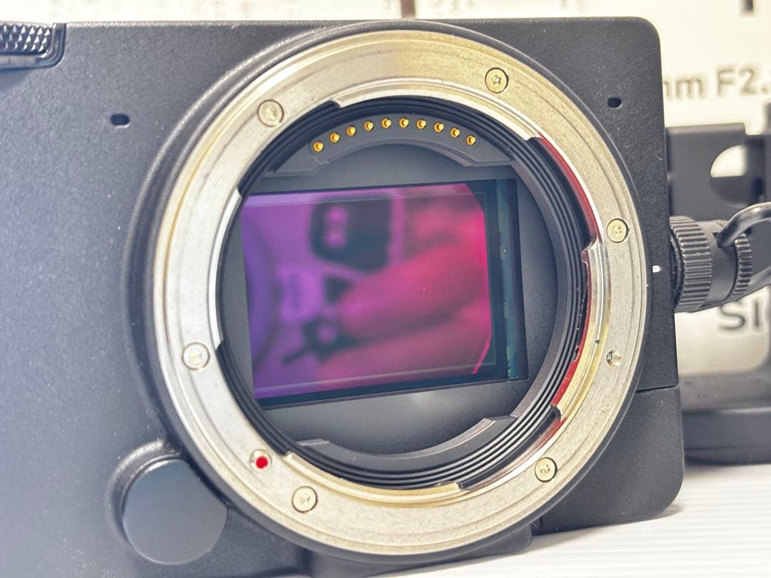 本体・レンズセット　SIGMA fp & 45mm F2.8 DG DN kit