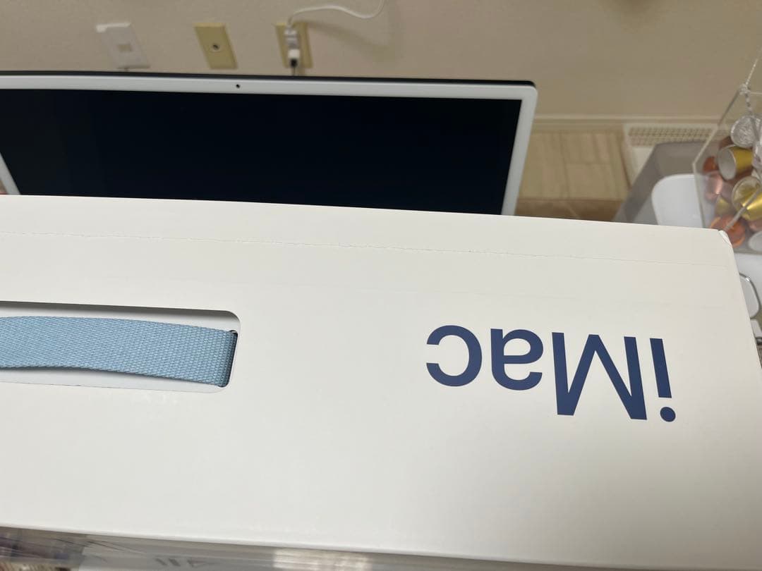 Apple iMac 箱付き　M3チップ　8gb ストレージ256gb