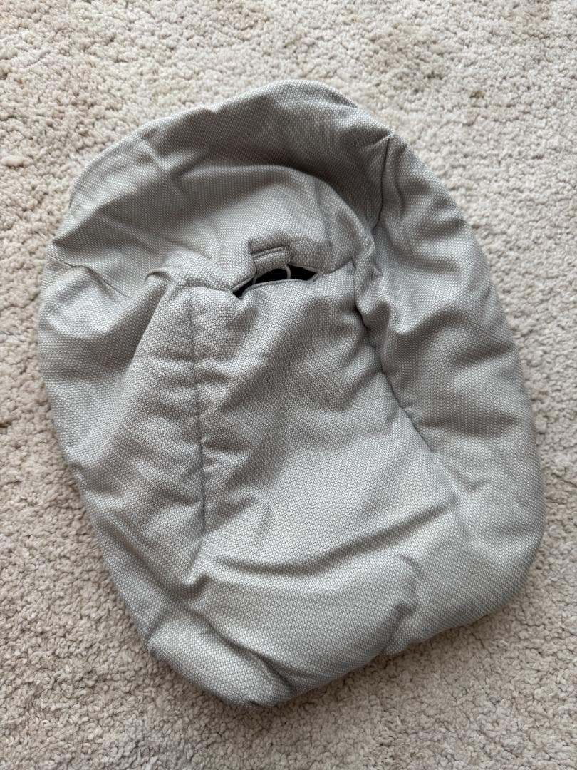 ストッケ　トリップトラップ　ベビーセット・トレイ・ハーネス・ベビークッション