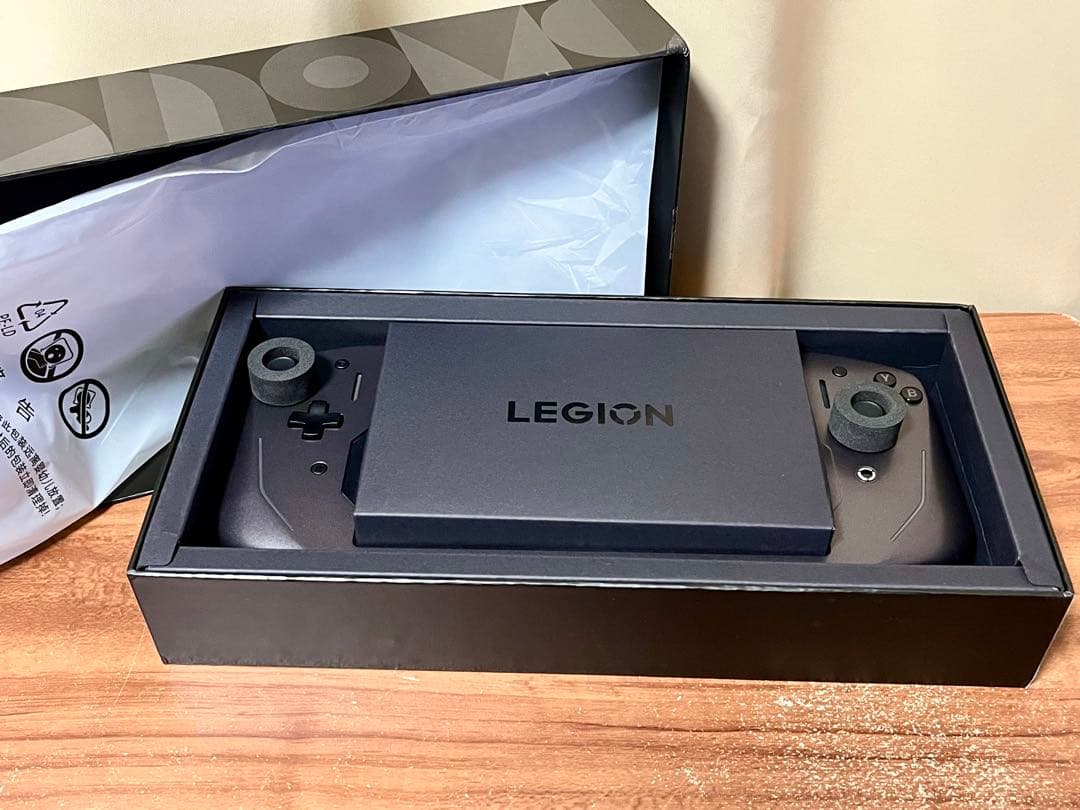 PC用ゲームコントローラー・コンバーター Lenovo Legion G9