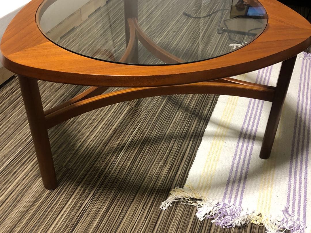 ガラス天板センターテーブル