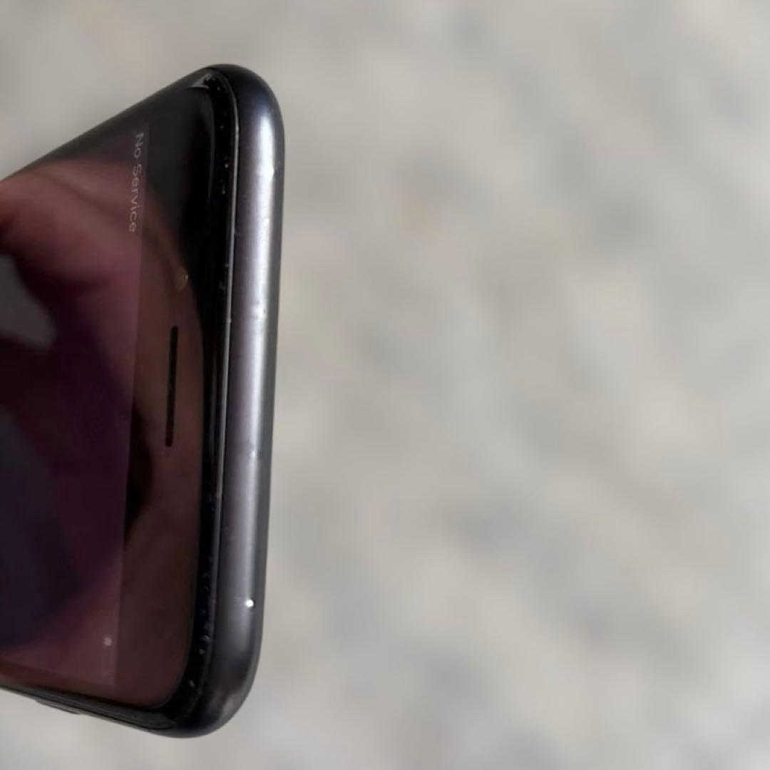 iPhoneSE2 64GB ブラック　中古品