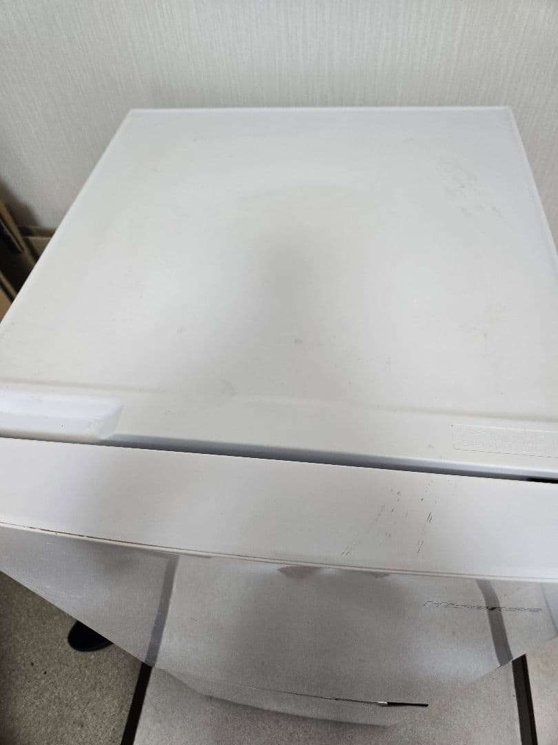 2019年製　Hisense 冷凍庫 ホワイト HR-D15C