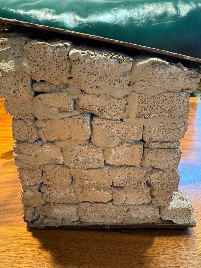 イタリア製プレゼピオ(キリスト降誕)　　　　　　　イエス、マリア、ヨゼフ、ひつじ