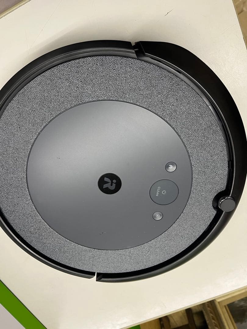iRobot Roomba i3+ 自動ゴミ収集機能付き　使用3回