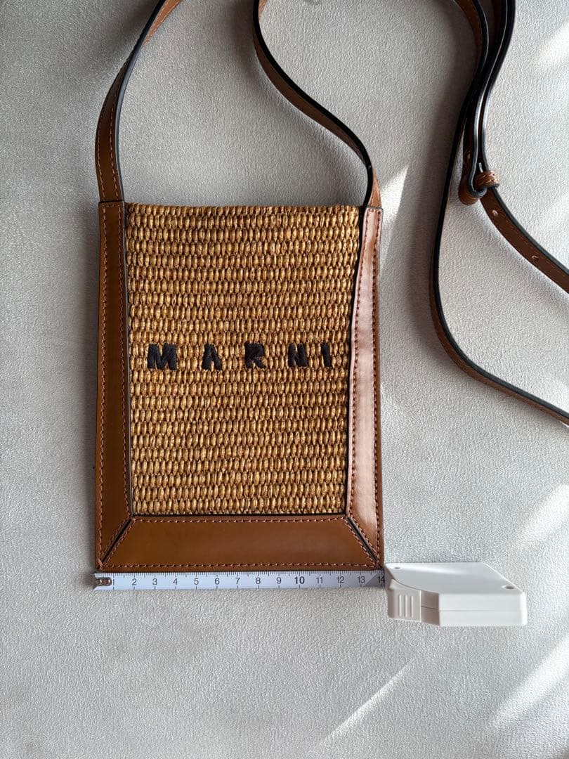 MARNI カゴポーチ