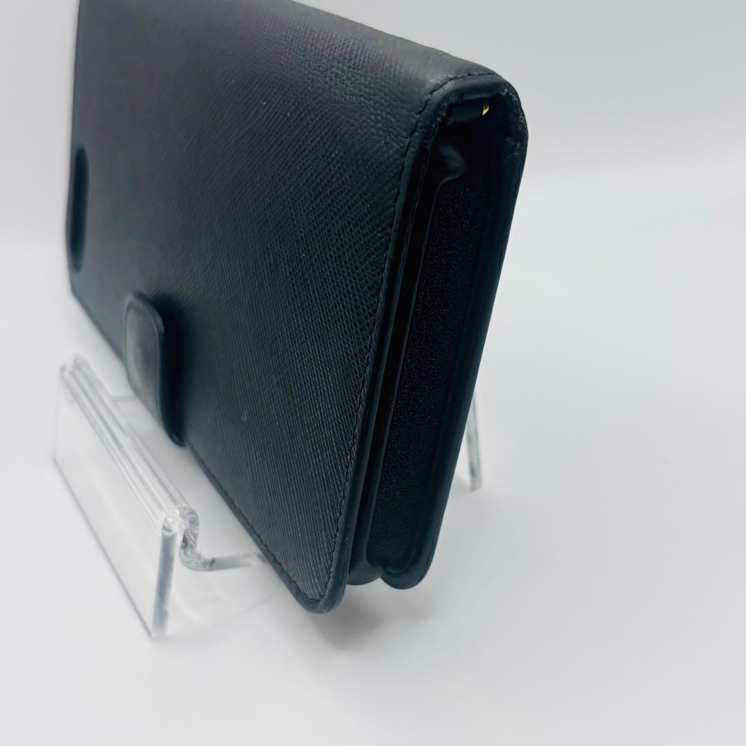 PRADA プラダ サフィアーノレザー iPhoneケース チェーン付