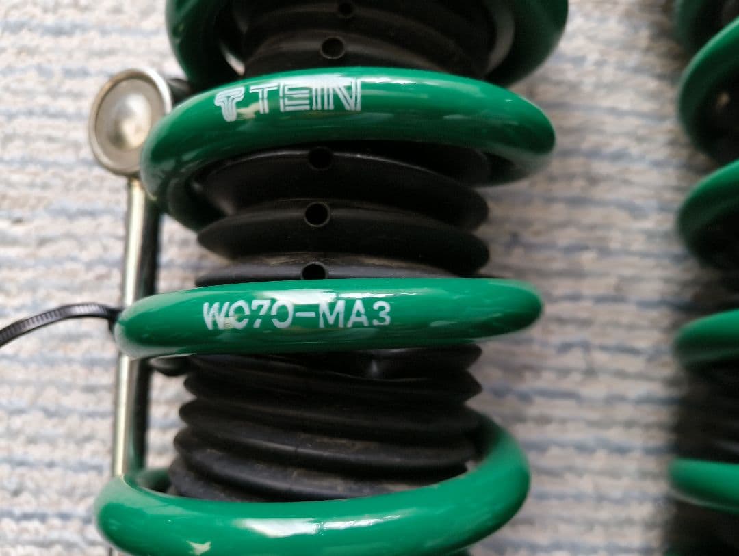 スイフトスポーツ ZC32S 車高調TEIN FLEX COMPACT